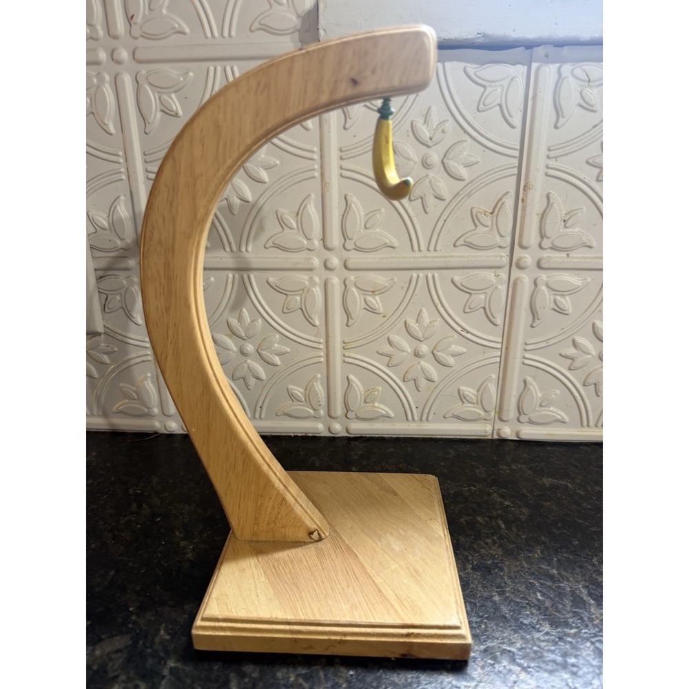 Kamenstein Banana Firm Fresh Holder Hanger with Banana Shaped Hook Light Wood